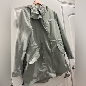 North Face Women’s Rain Jacket - XXL